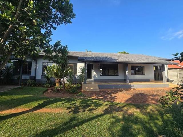 House for rent in Waterkloof, Gauteng