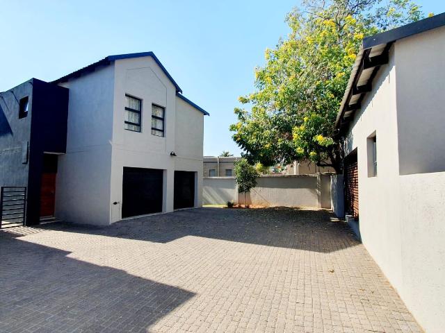 House for sale in Waterkloof, Gauteng