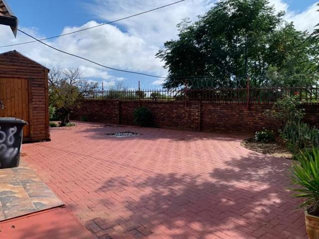 House for sale in Mafikeng, North West