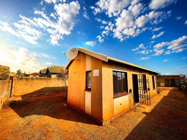 House for sale in Waterkloof, Gauteng
