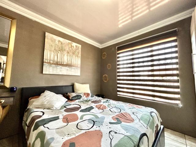 House for sale in Waterkloof, Gauteng