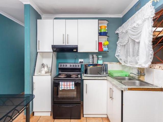House for sale in Cape Town, Western Cape