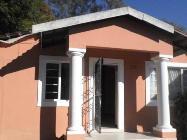 House for sale in Queensburgh, Kwazulu-natal