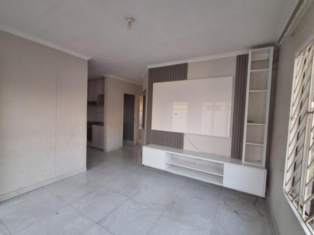 House for rent in Waterkloof, Gauteng