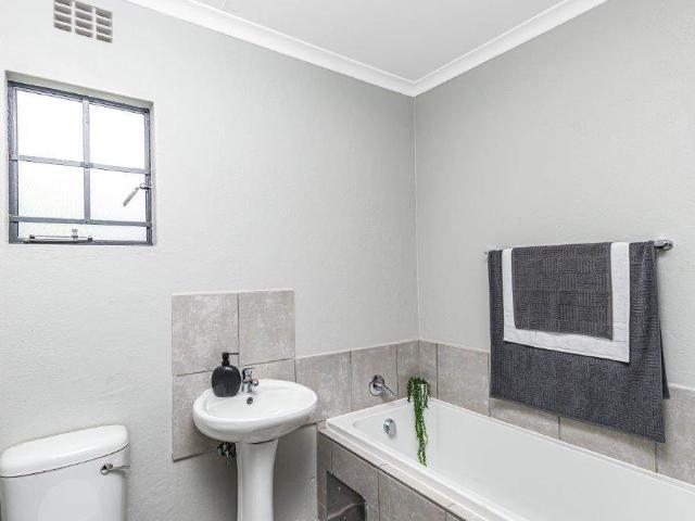 House for sale in Waterkloof, Gauteng