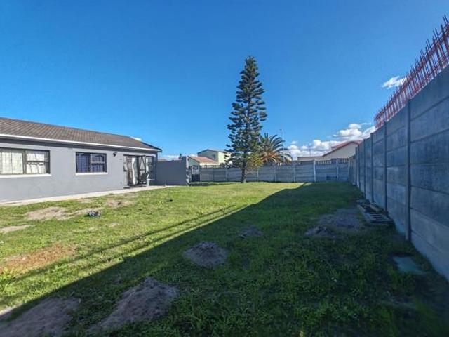 House for sale in Cape Town, Western Cape