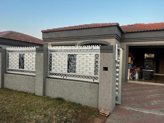 House for sale in Bloemfontein, Free State