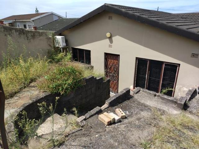 House for sale in Ugu District Municipality, Kwazulu-natal