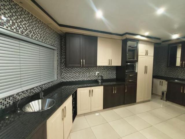 House for sale in Ugu District Municipality, Kwazulu-natal