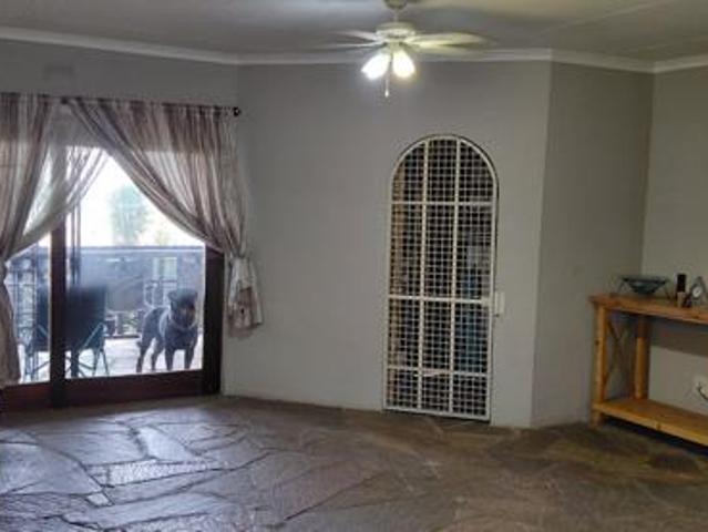House for sale in Ugu District Municipality, Kwazulu-natal