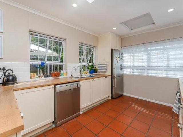 House for sale in Cape Town, Western Cape