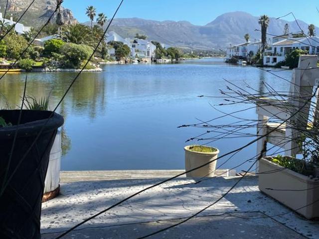 House for sale in Cape Town, Western Cape