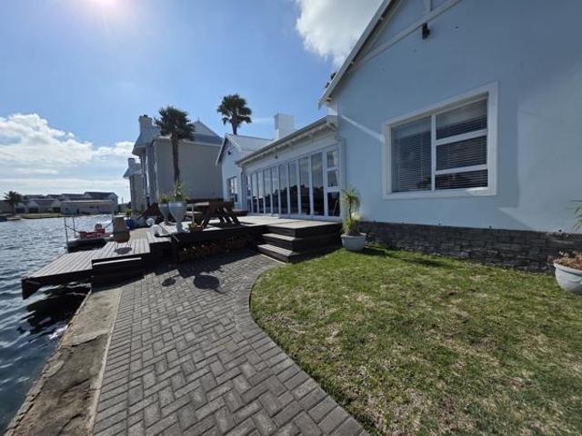 House for sale in Cape St Francis, Eastern Cape