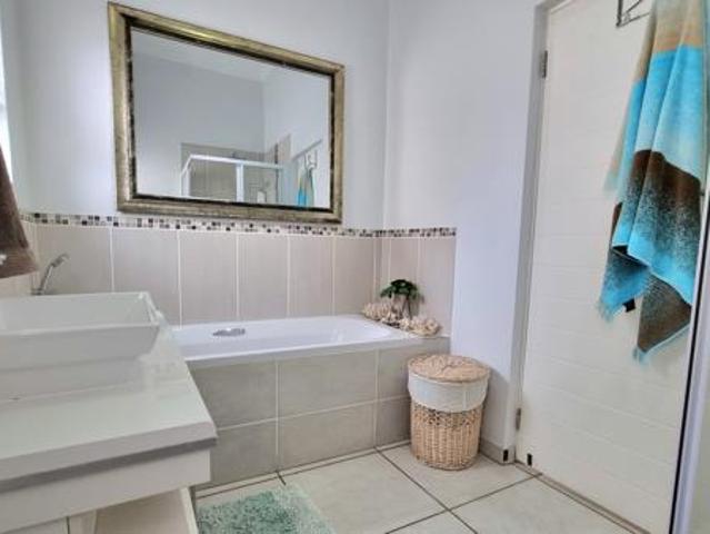 House for rent in Cape St Francis, Eastern Cape