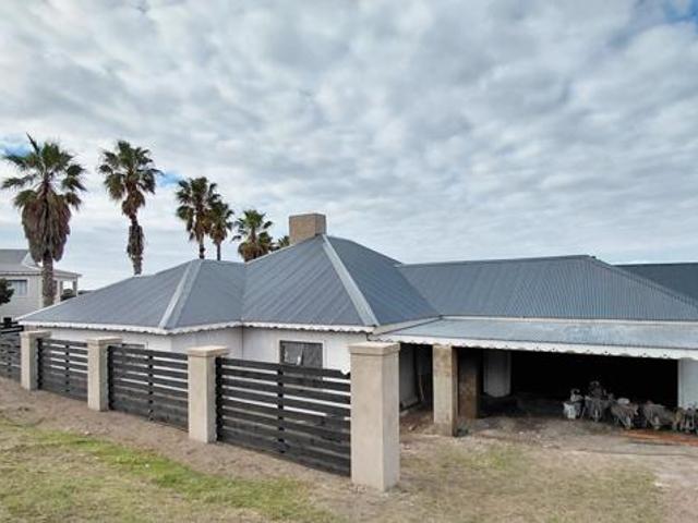 House for sale in Cape St Francis, Eastern Cape