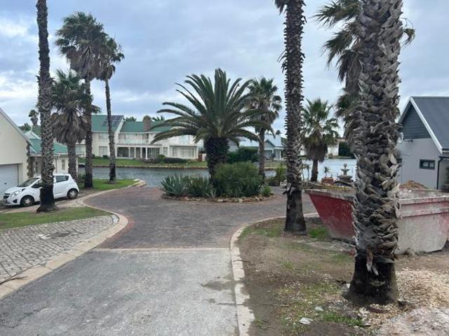 House for sale in Cape St Francis, Eastern Cape