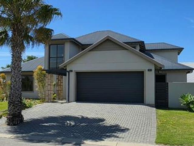 House for sale in Jeffreys Bay, Kouga Local Municipality