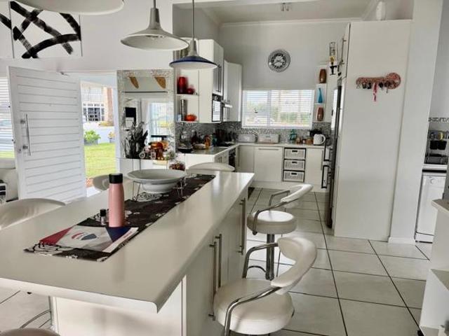 House for sale in Cape St Francis, Eastern Cape