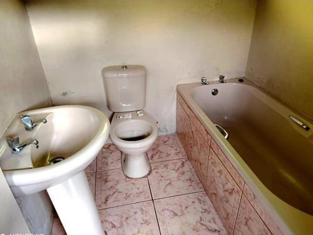 House for sale in Amatola View, Bhisho