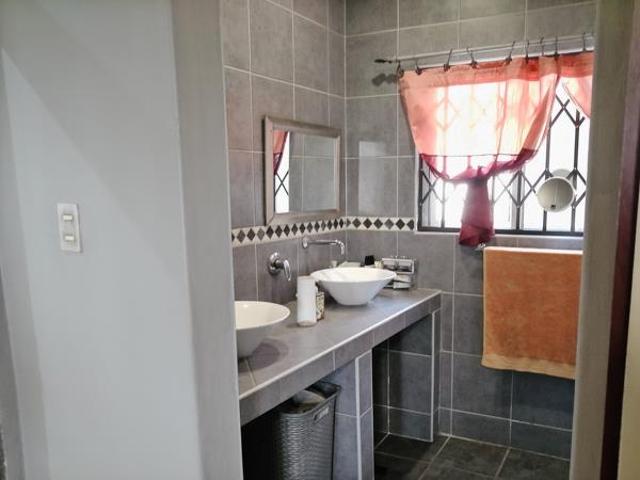 House for sale in UMhlathuze Municipality, Kwazulu-natal