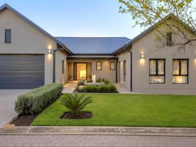 House for sale in North West