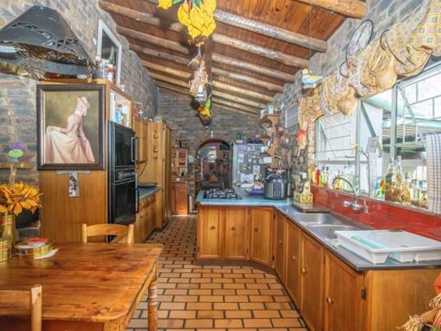 House for sale in North West