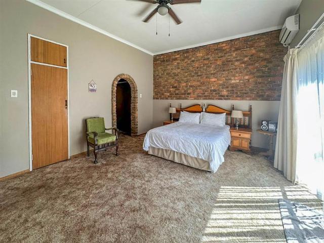 House for sale in North West
