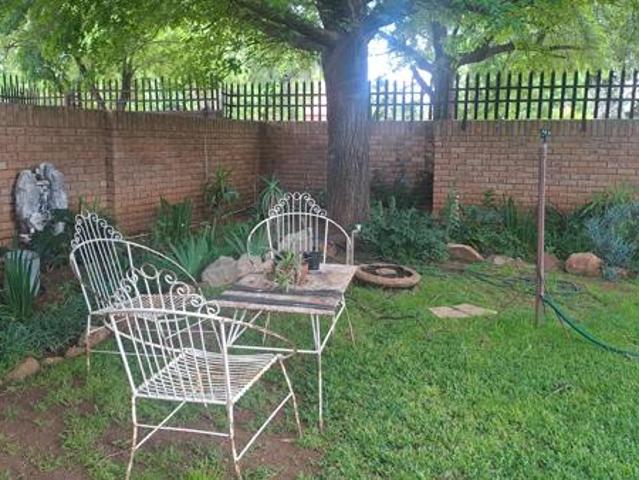 House for sale in Klerksdorp, Matlosana Local Municipality