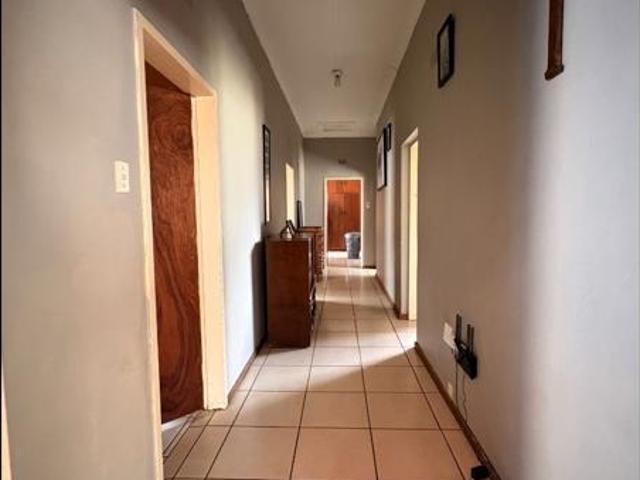 House for sale in Klerksdorp, Matlosana Local Municipality