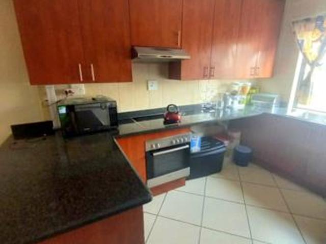 House for rent in North West