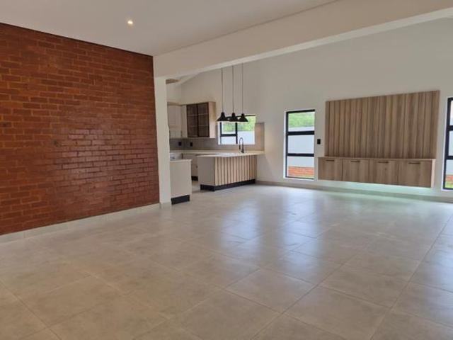 House for rent in North West