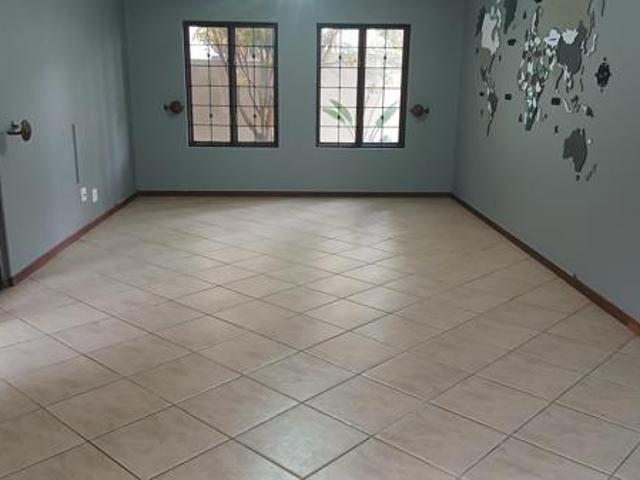 House for rent in North West