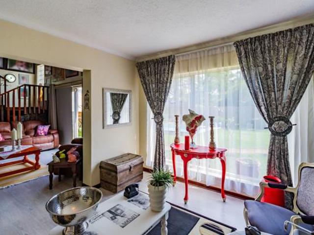 House for sale in Hartebeespoort, North West