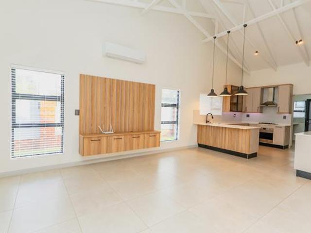 House for sale in North West
