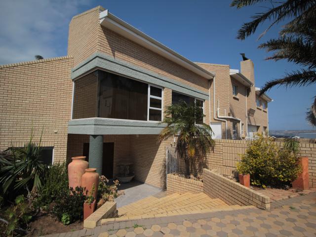 House for sale in Mossel Bay, Western Cape