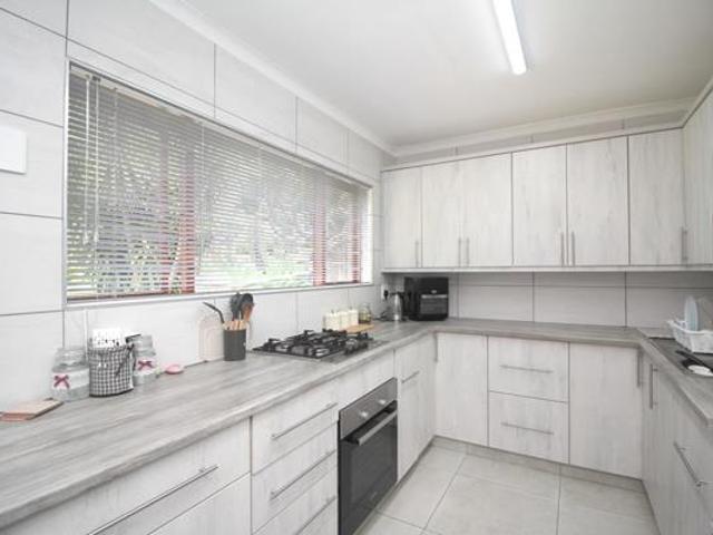 House for sale in Groot Brak Rivier, Western Cape