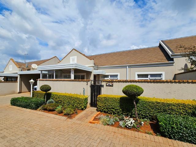 House for rent in Waterkloof, Gauteng
