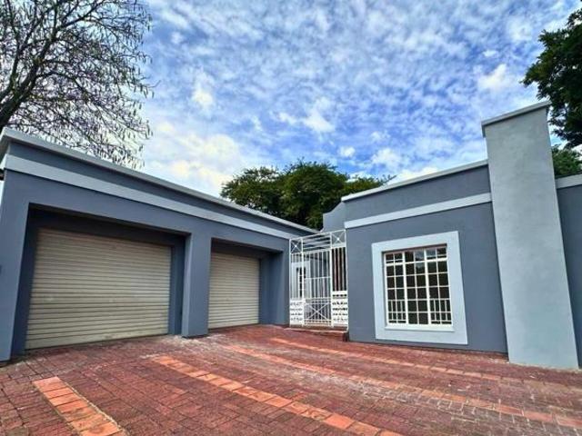 House for rent in Waterkloof, Gauteng