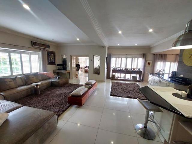 House for rent in Waterkloof, Gauteng