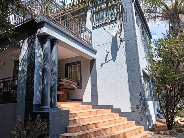 House for sale in Waterkloof, Gauteng