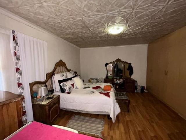 House for sale in Cape Town, Western Cape
