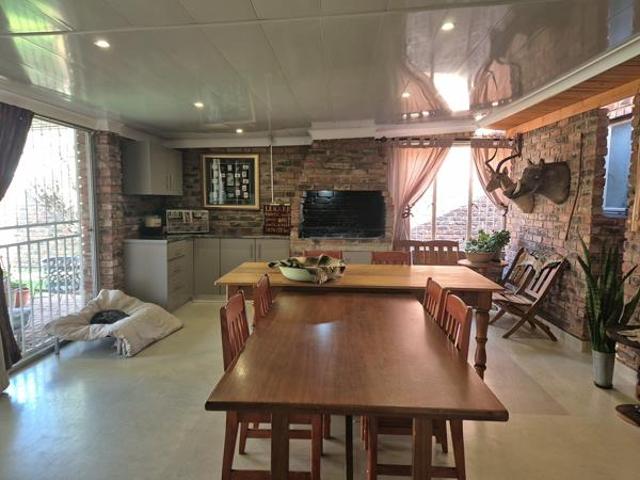 House for sale in Dr Kenneth Kaunda, North West