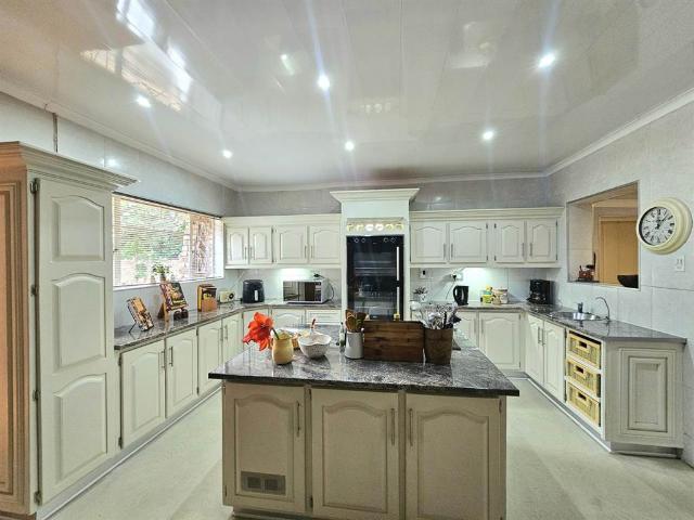 House for sale in Dr Kenneth Kaunda, North West