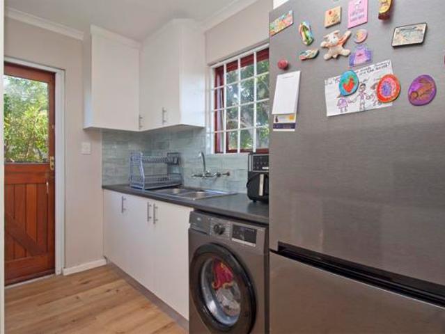 House for sale in Cape Town, Western Cape