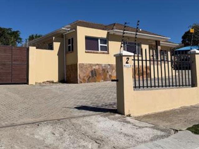 House for sale in Nelson Mandela Bay Ward 18, Nelson Mandela Bay Metropolitan Municipality