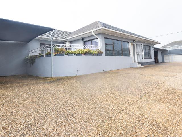House for sale in Milnerton, Western Cape