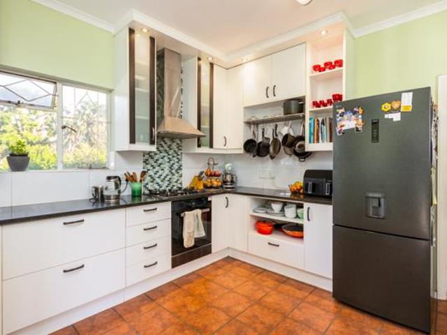 House for sale in Cape Town, Western Cape