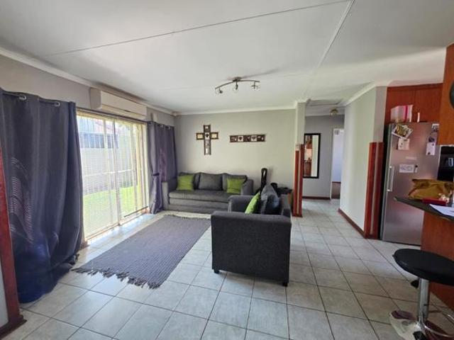 House for sale in Frances Baard, Northern Cape