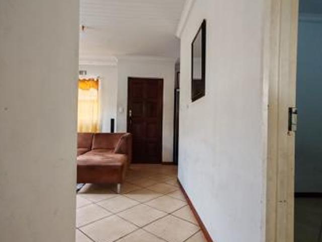 House for sale in Cape Town, Western Cape