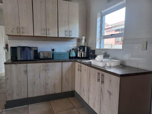 House for sale in Cape Town, Western Cape